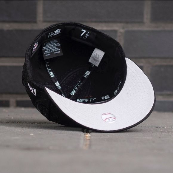 New Era 59Fifty San Francisco Giants Swirl Fitted Hat Black Orange Bandana 7 3/8 - Picture 4 of 14